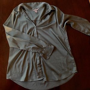 Green button up blouse